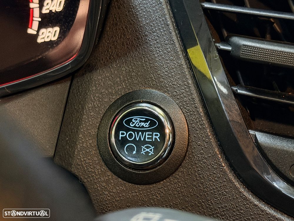 Ford Fiesta 1.6 EcoBoost c/ Pack Pele Desportiva ST - 23