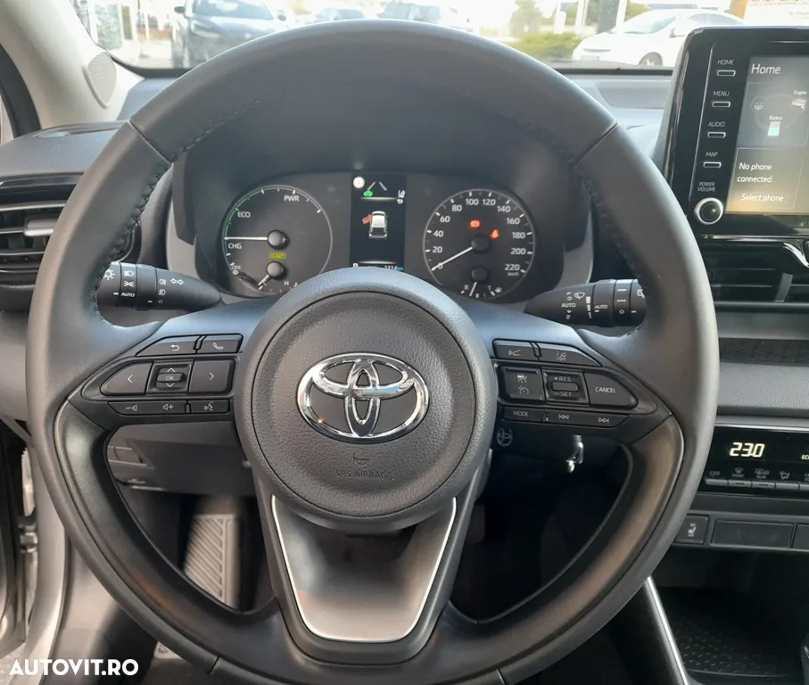Toyota Yaris 1.5 HEV 116 CP Dynamic - 9