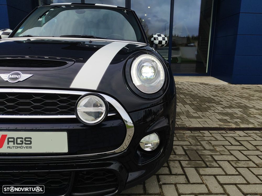 MINI 3 Portas Cooper S - 4