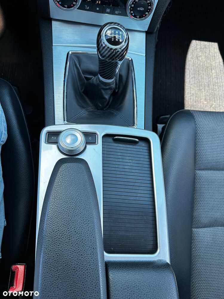 Mercedes-Benz Klasa C 200 Kompressor Avantgarde Sport Edition - 23