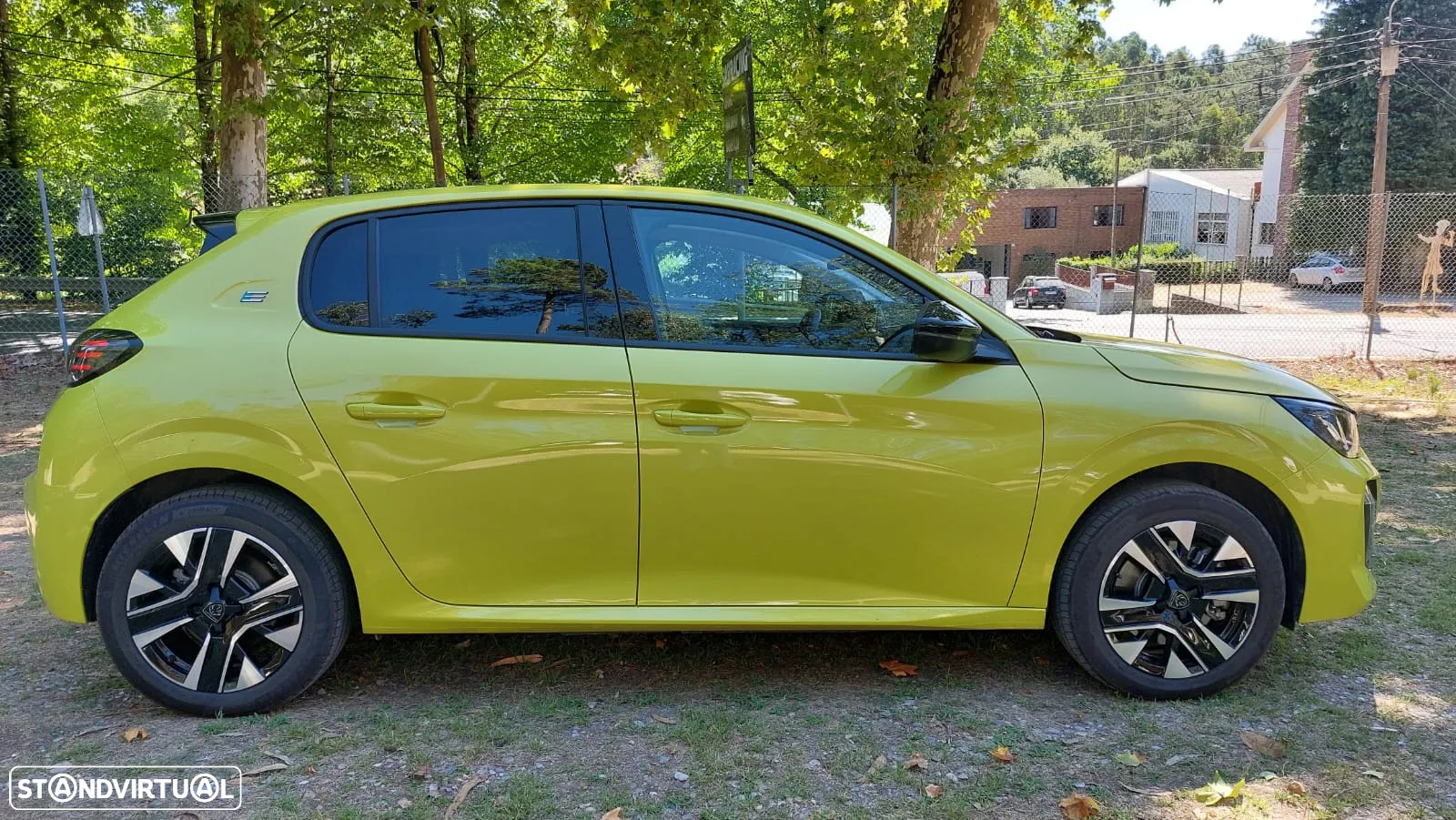 Peugeot e-208 50 kWh Style - 9