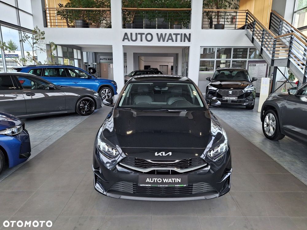 Kia Ceed 1.5 T-GDI Business Line DCT - 9