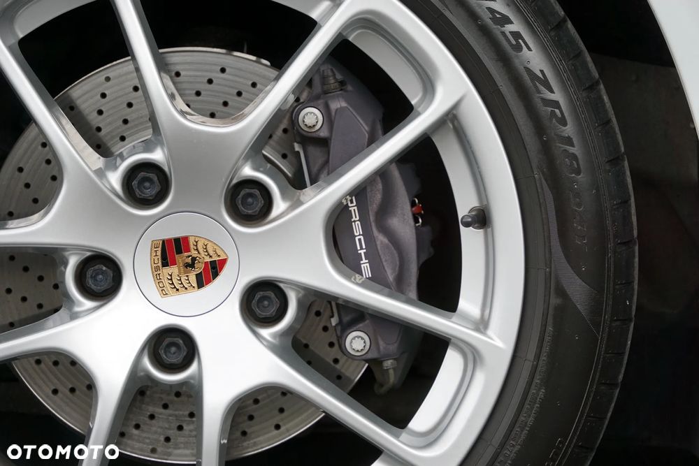 Porsche Cayman PDK Black Edition - 13