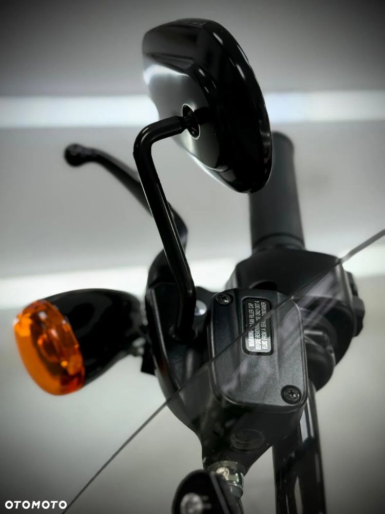 Harley-Davidson Softail Slim - 16