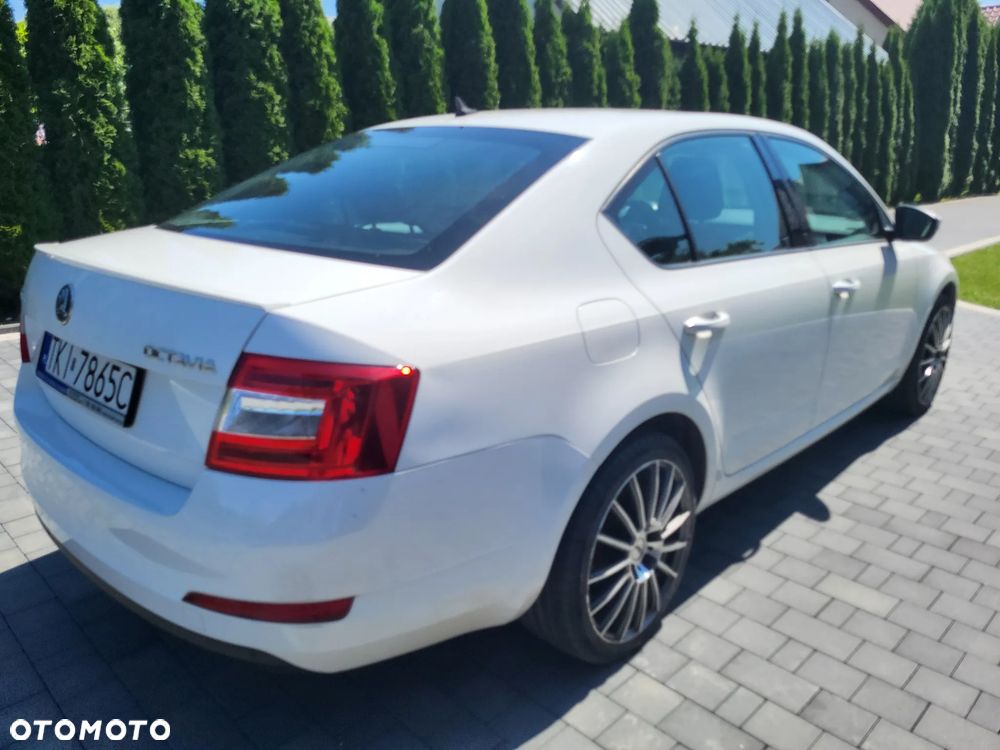Skoda Octavia 1.8 TSI Elegance DSG - 11