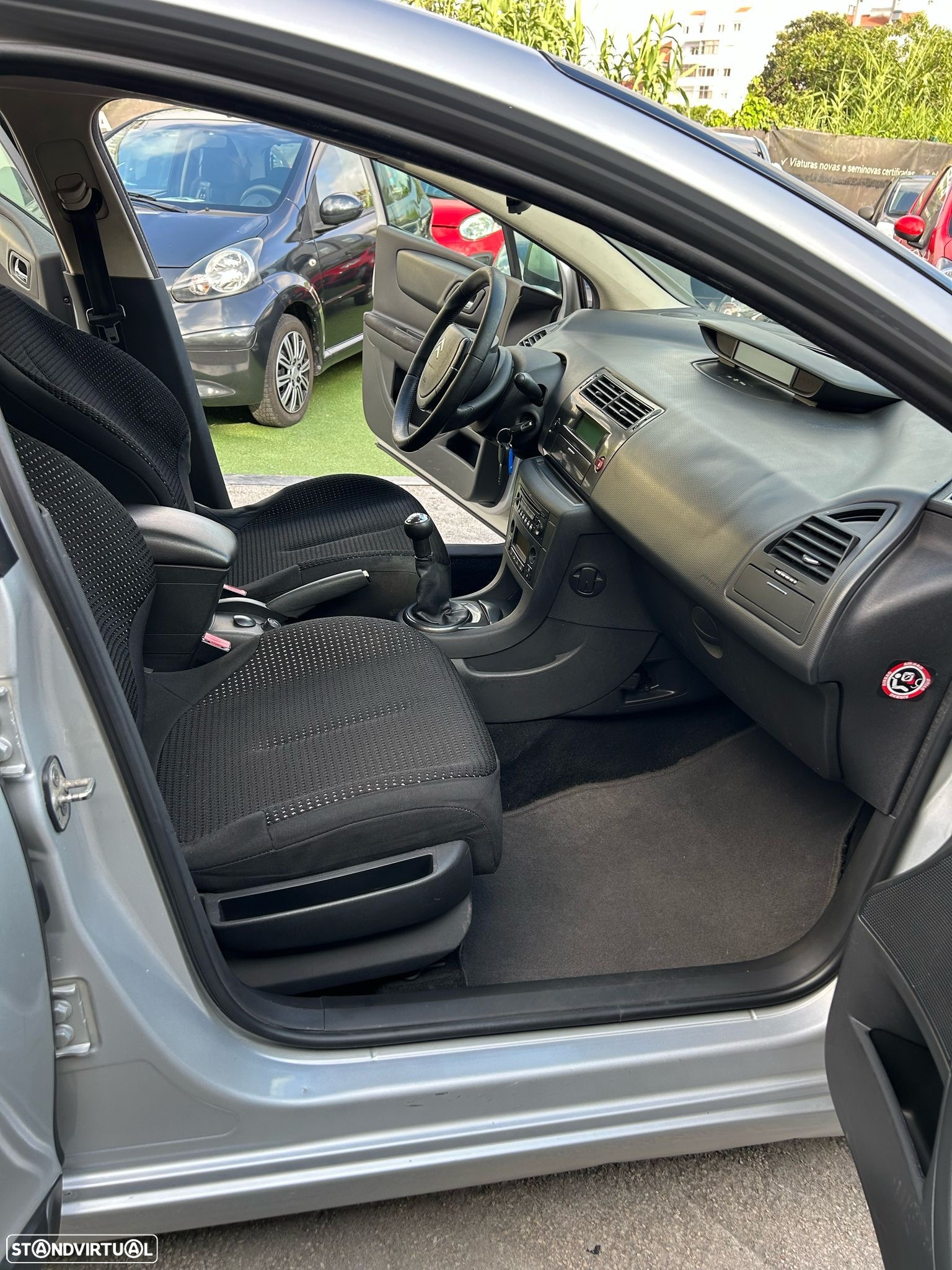 Citroën C4 1.6 HDi Seduction - 12