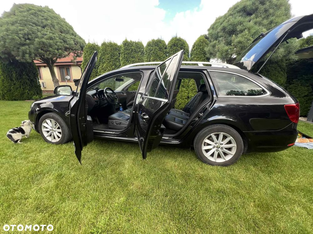 Skoda Superb 1.6 TDI Elegance Greenline - 11