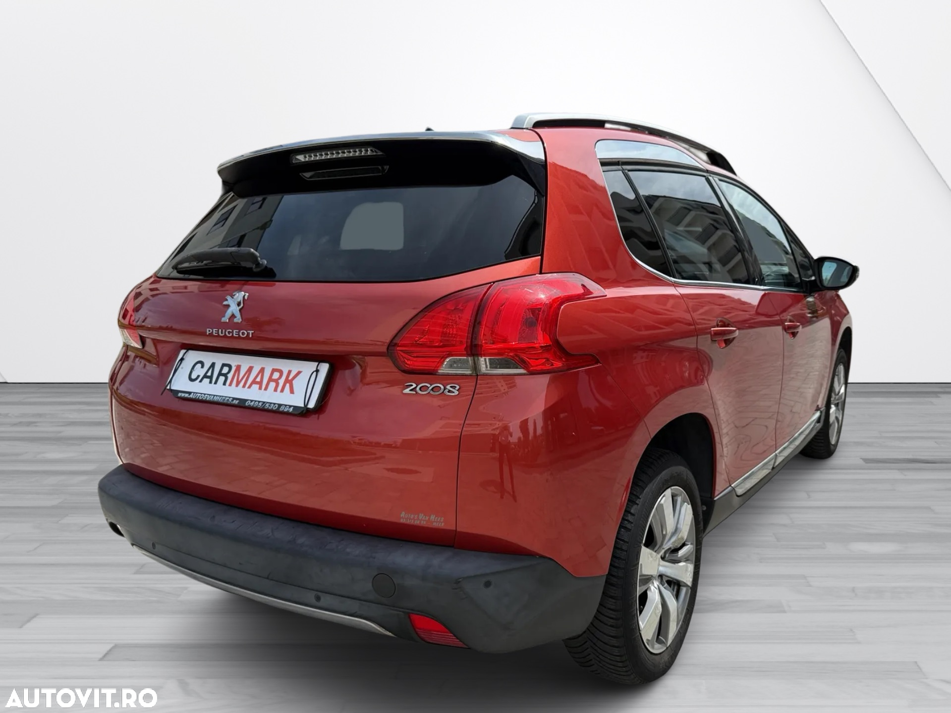 Peugeot 2008 1.2 VTi Allure - 8