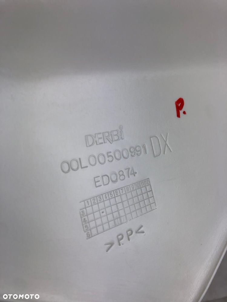 Derbi Dirt Boy Prawa Owiewka Osłona Ogon Bok Wypełnienie - 6