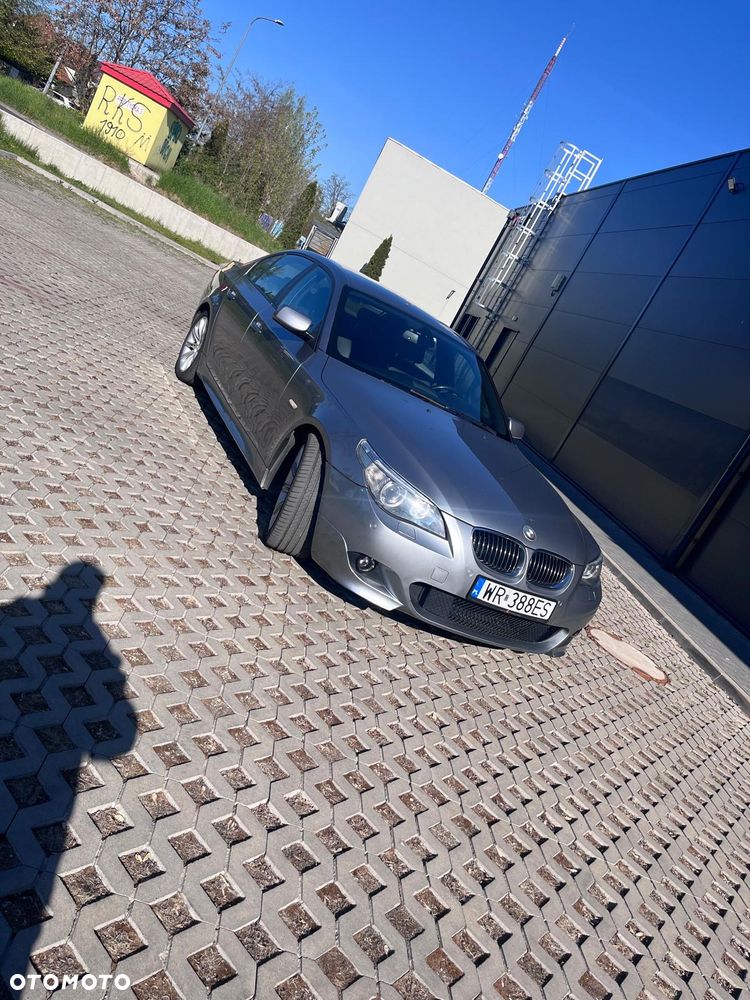 BMW Seria 5 540i - 1