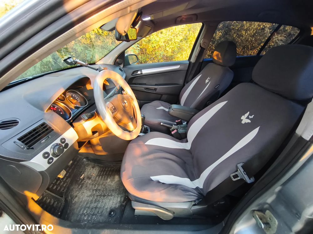 Opel Astra 1.6i Sport - 10