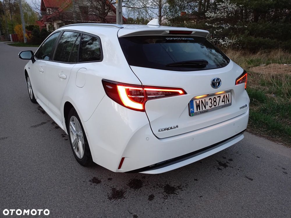 Toyota Corolla 1.8 Hybrid Comfort - 4