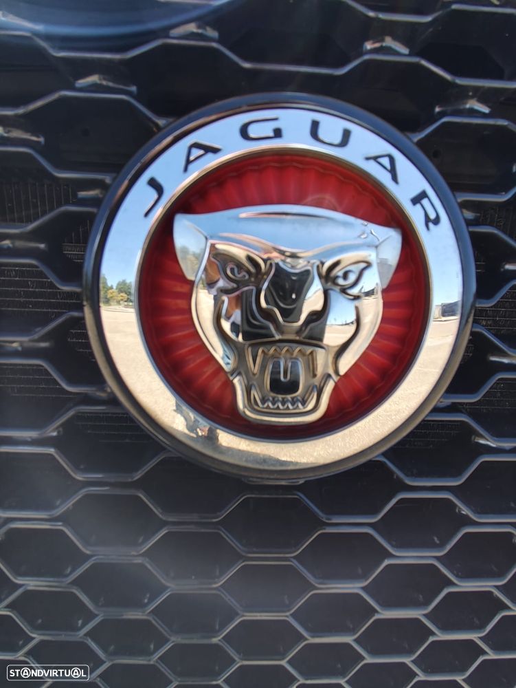 Jaguar F-Pace 2.0 i4D Prestige AWD Aut. - 10