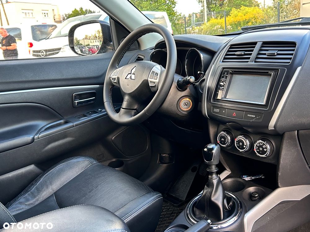 Mitsubishi ASX - 17