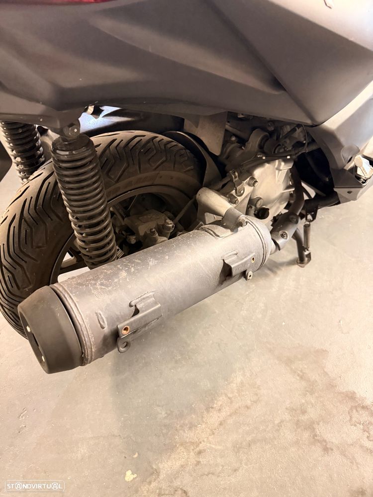 Yamaha 125 - 6