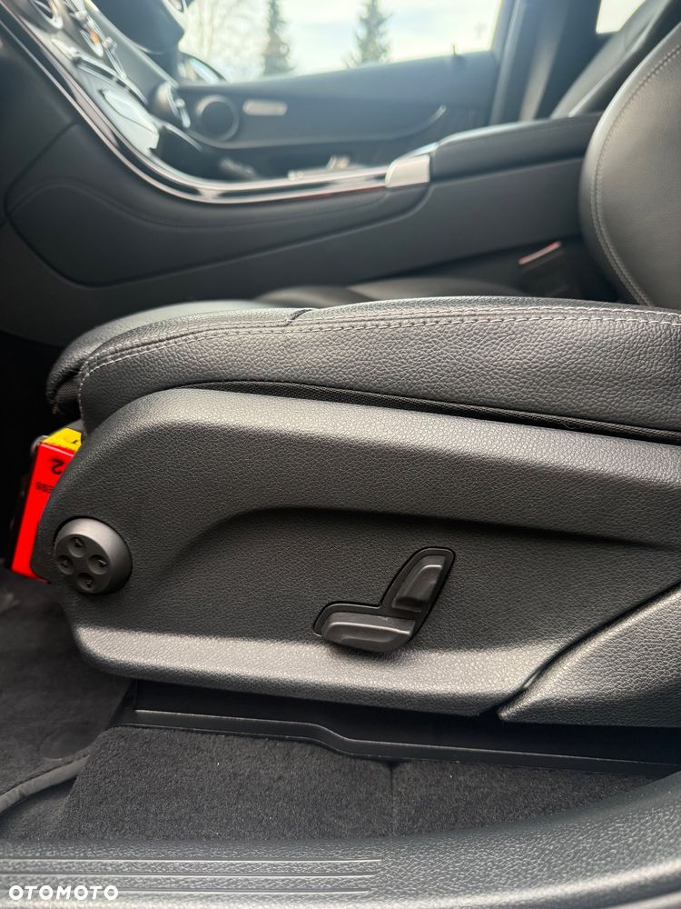 Mercedes-Benz GLC 200 4-Matic - 16