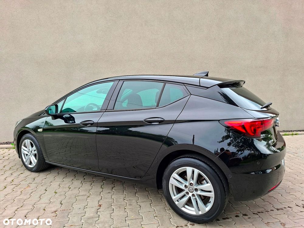 Opel Astra 1.4 Turbo Innovation - 4