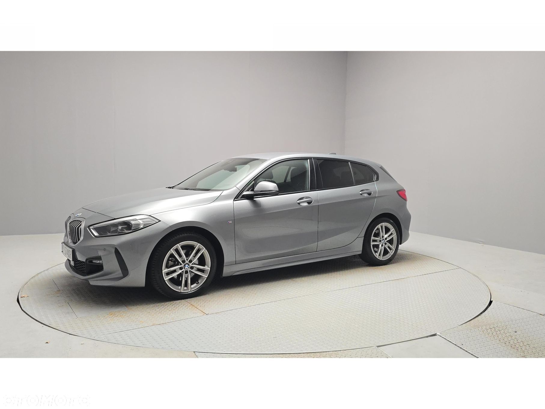 BMW Seria 1 - 1