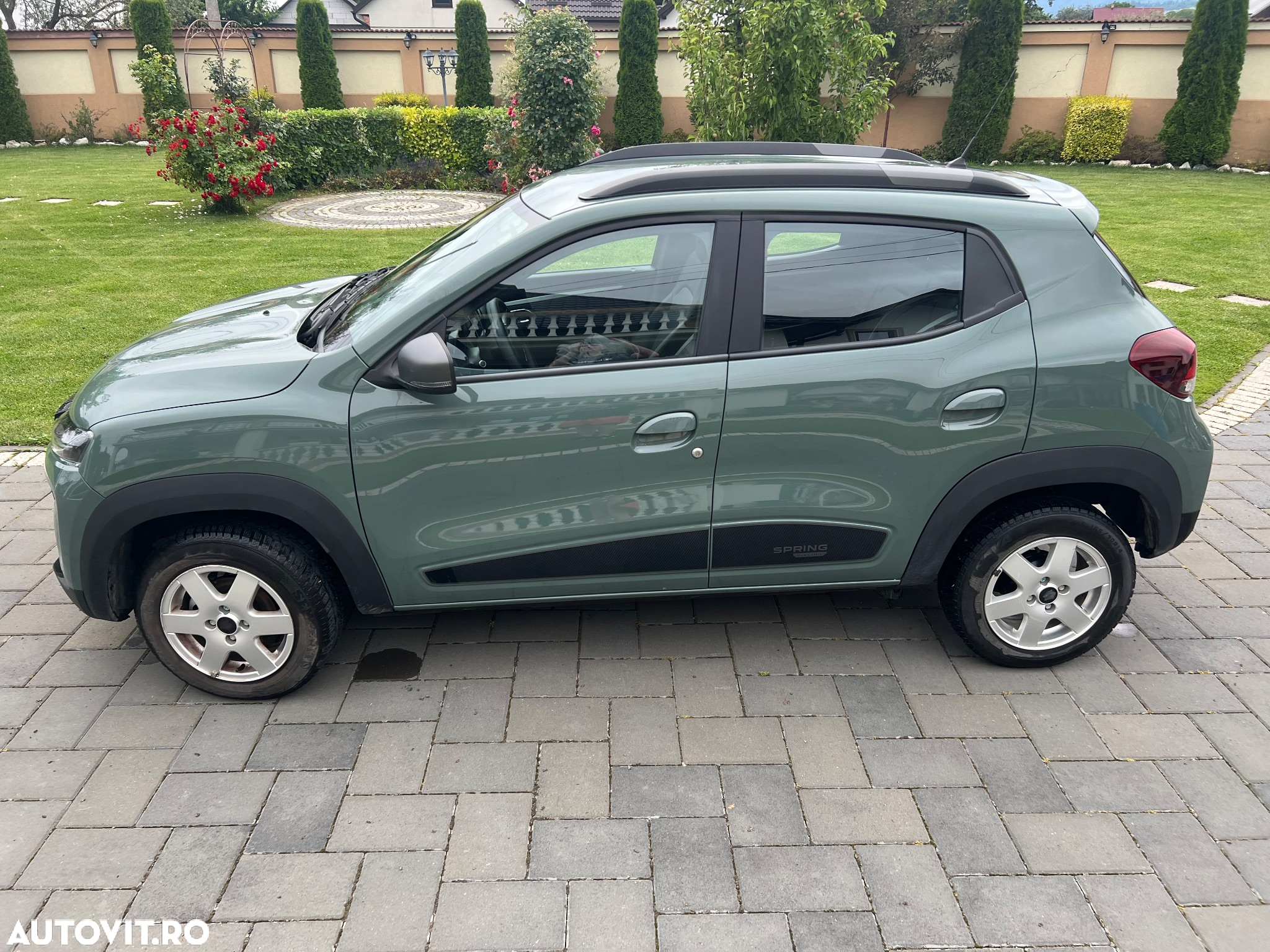 Dacia Spring Expression - 2