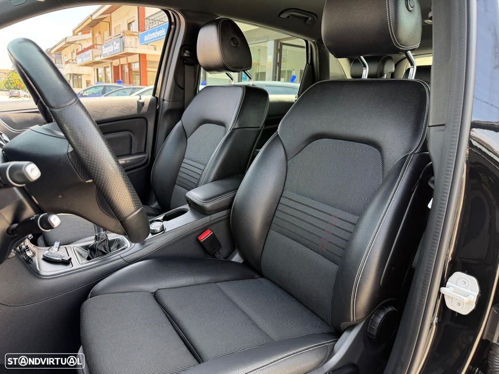 Mercedes-Benz B 180 d Urban - 10