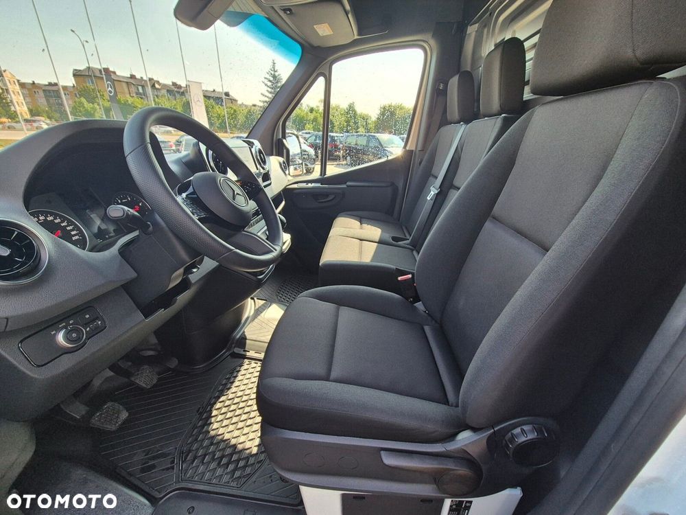 Mercedes-Benz Sprinter Sprinter - 15