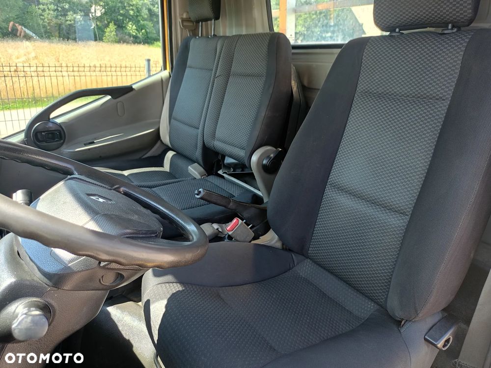 Renault MAXITY - 26
