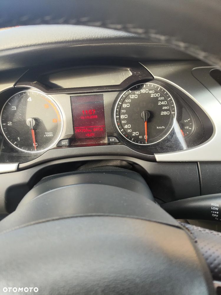 Audi A4 Avant 2.0 TDI DPF S line Sportpaket - 16