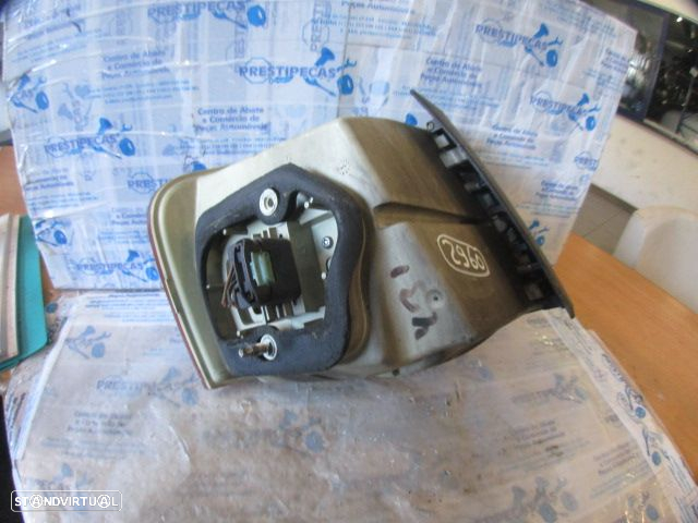 Farol Tras 1K5945096G VW JETTA 3 2007 1.9TDI 105CV 4P CINZA DRT ORIGINAL HELLA - 2