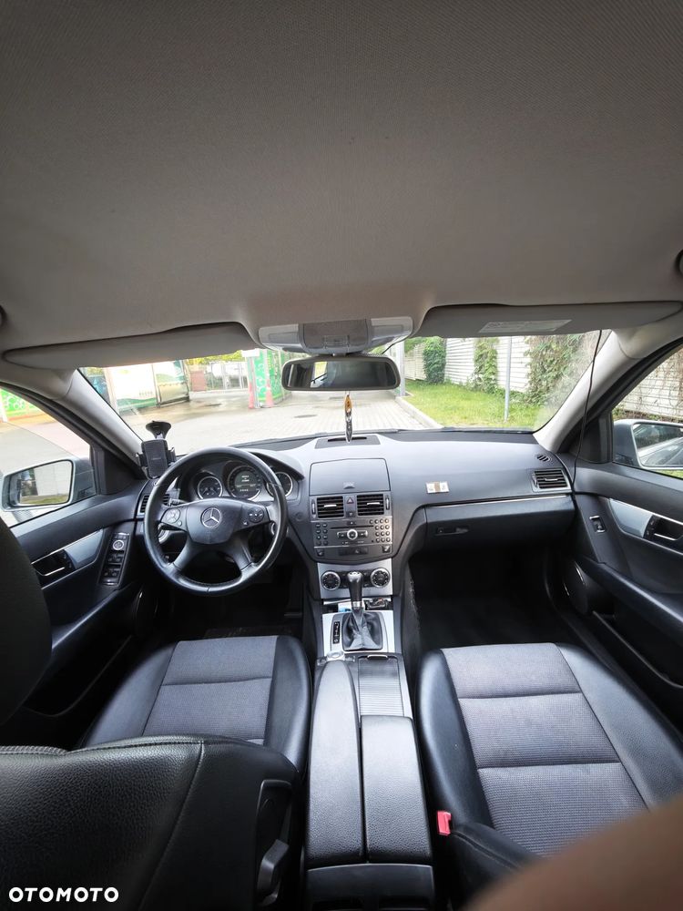Mercedes-Benz Klasa C 250 CDI DPF Automatik BlueEFFICIENCY Avantgarde - 13