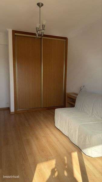 Apartamento T2 em Paço de Arcos - Oeiras - Grande imagem: 4/8