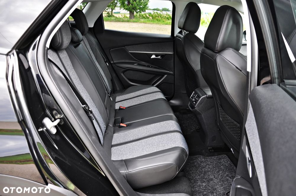 Peugeot 3008 2.0 HDi Allure - 23