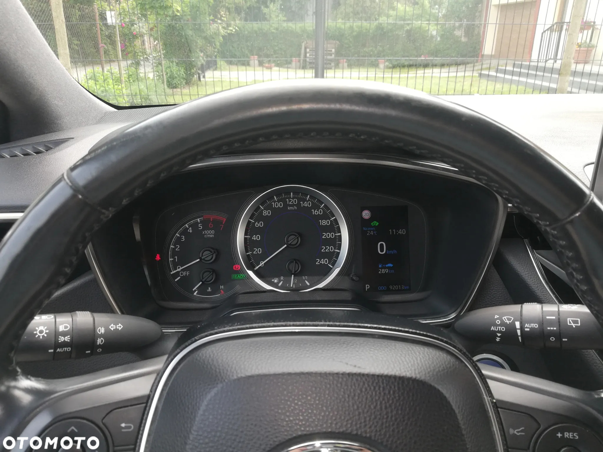 Toyota Corolla 1.8 Hybrid Comfort - 6