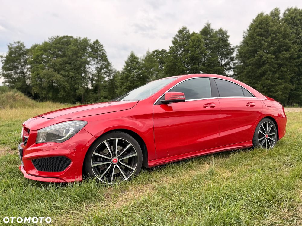 Mercedes-Benz CLA 250 4Matic 7G-DCT AMG Line - 11
