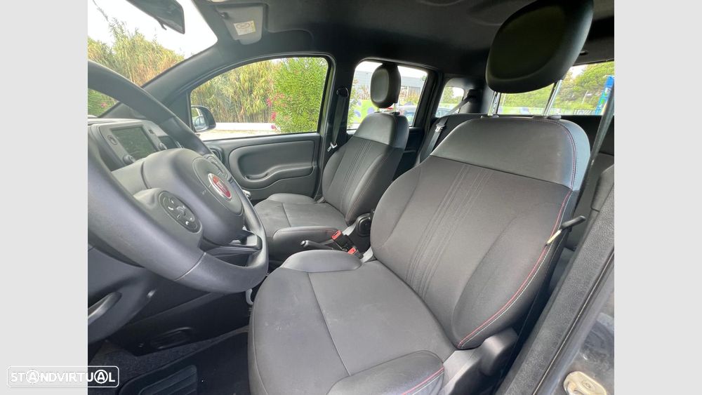 Fiat Panda 1.0 Hybrid Sport - 10