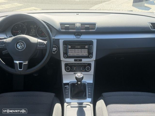 VW Passat CC 2.0 TDi BlueMotion - 22