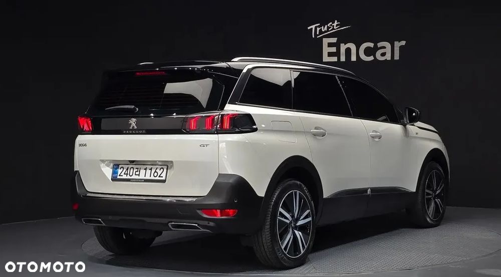 Peugeot 5008 - 2