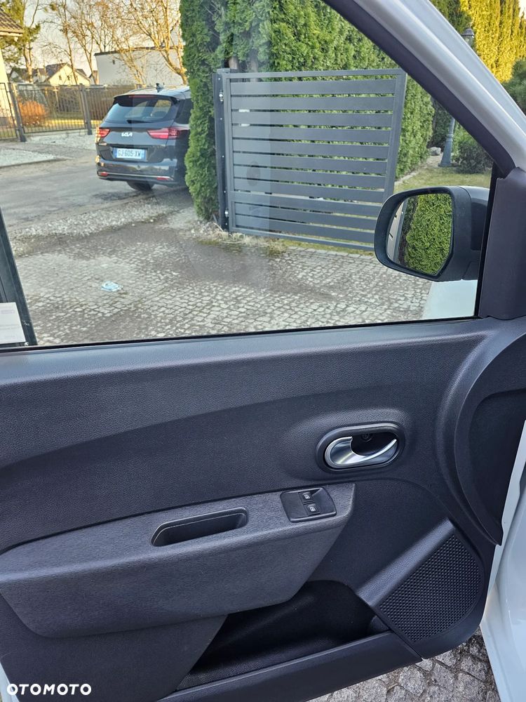 Dacia Dokker 1.5 Blue dCi Laureate - 22