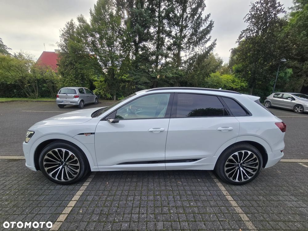 Audi e-tron 55 Quattro S Line - 4