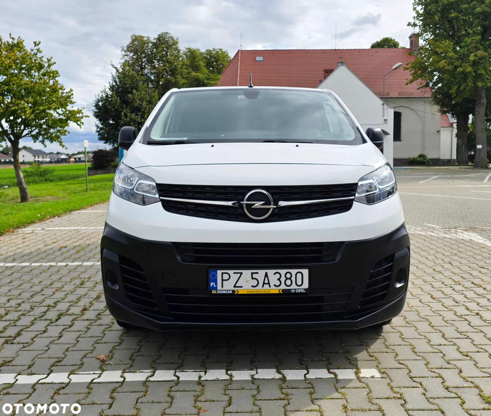 Opel VIVARO - 9