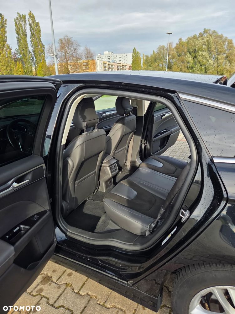 Ford Mondeo 2.0 TDCi Titanium - 10