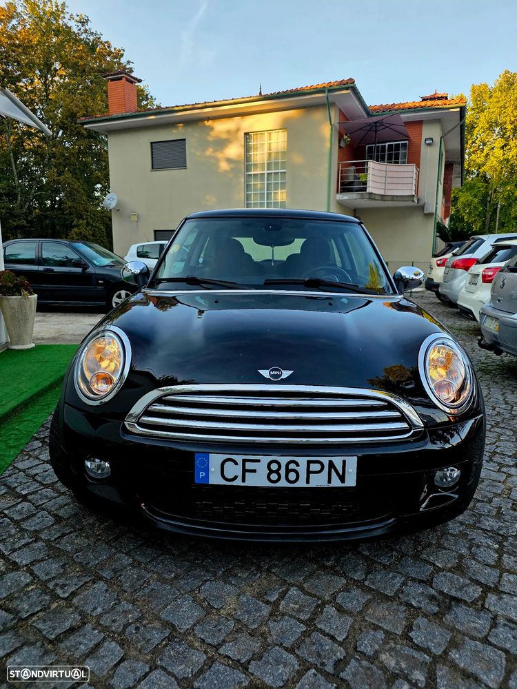 MINI 3 Portas One D - 2
