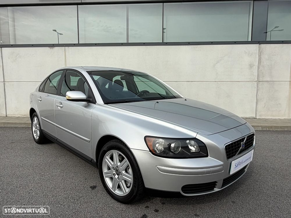 Volvo S40 2.0 D Nível 1 - 1