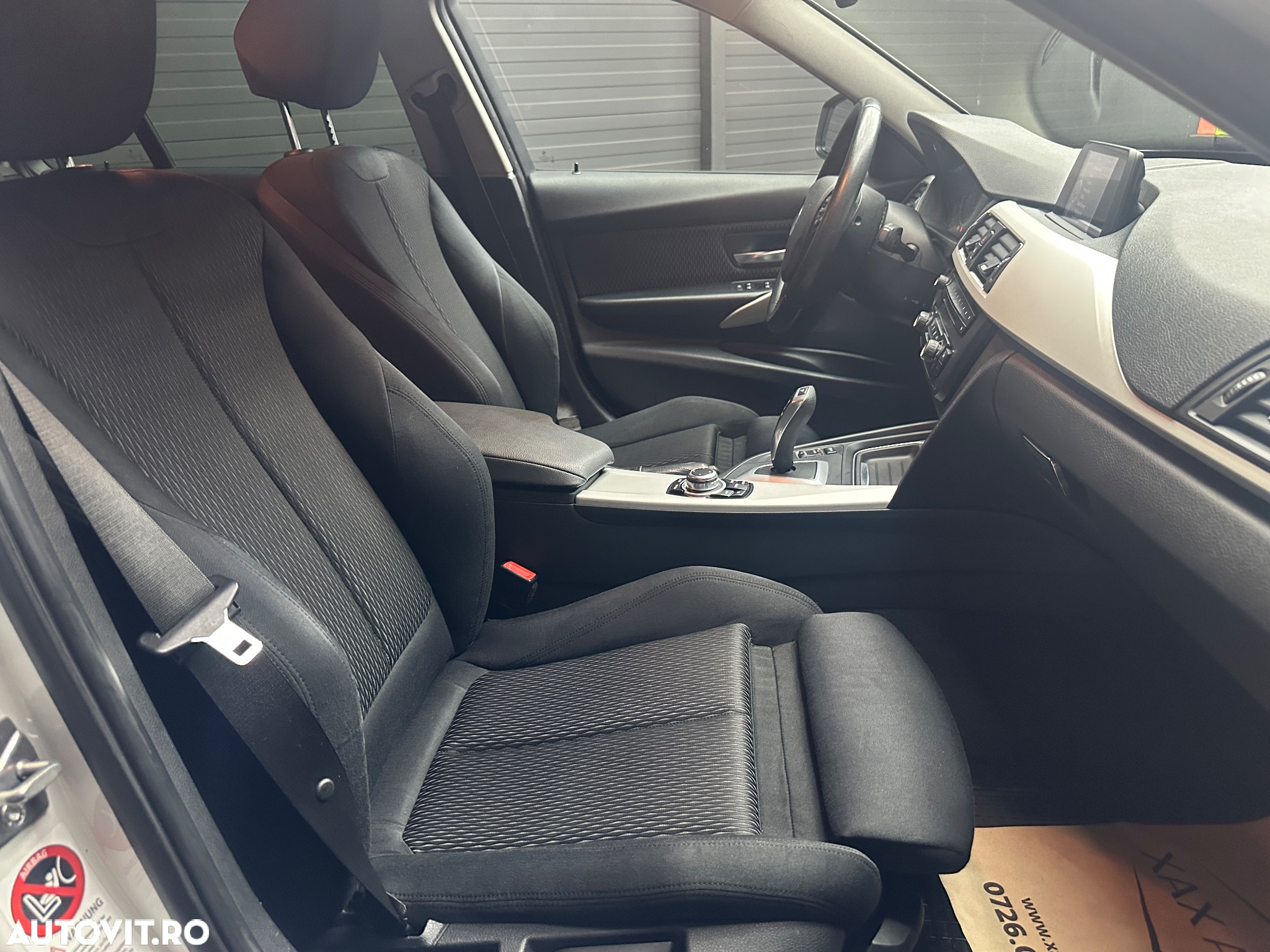 BMW Seria 3 320d Touring Aut. Sport Line - 6