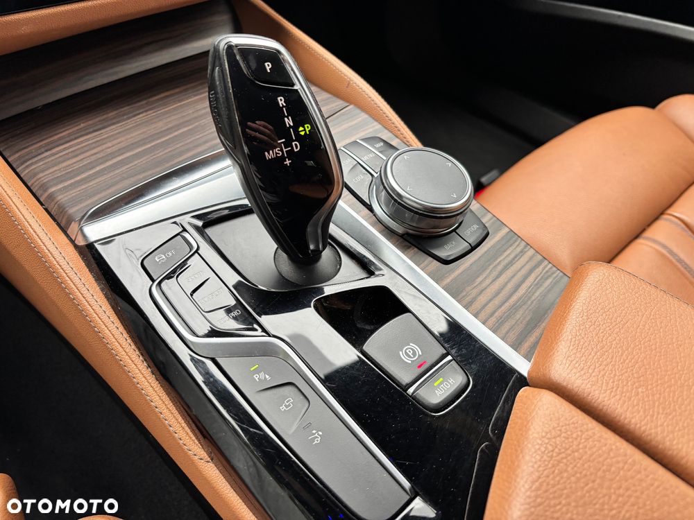 BMW 6GT 630d xDrive - 25