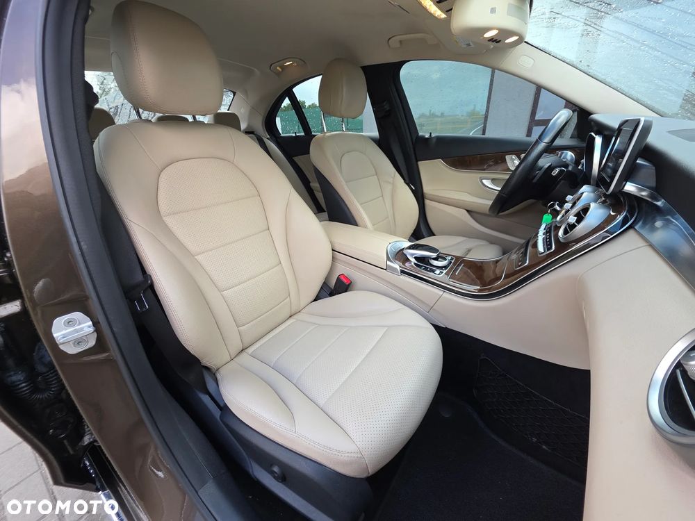 Mercedes-Benz Klasa C 300 7G-TRONIC Avantgarde - 12