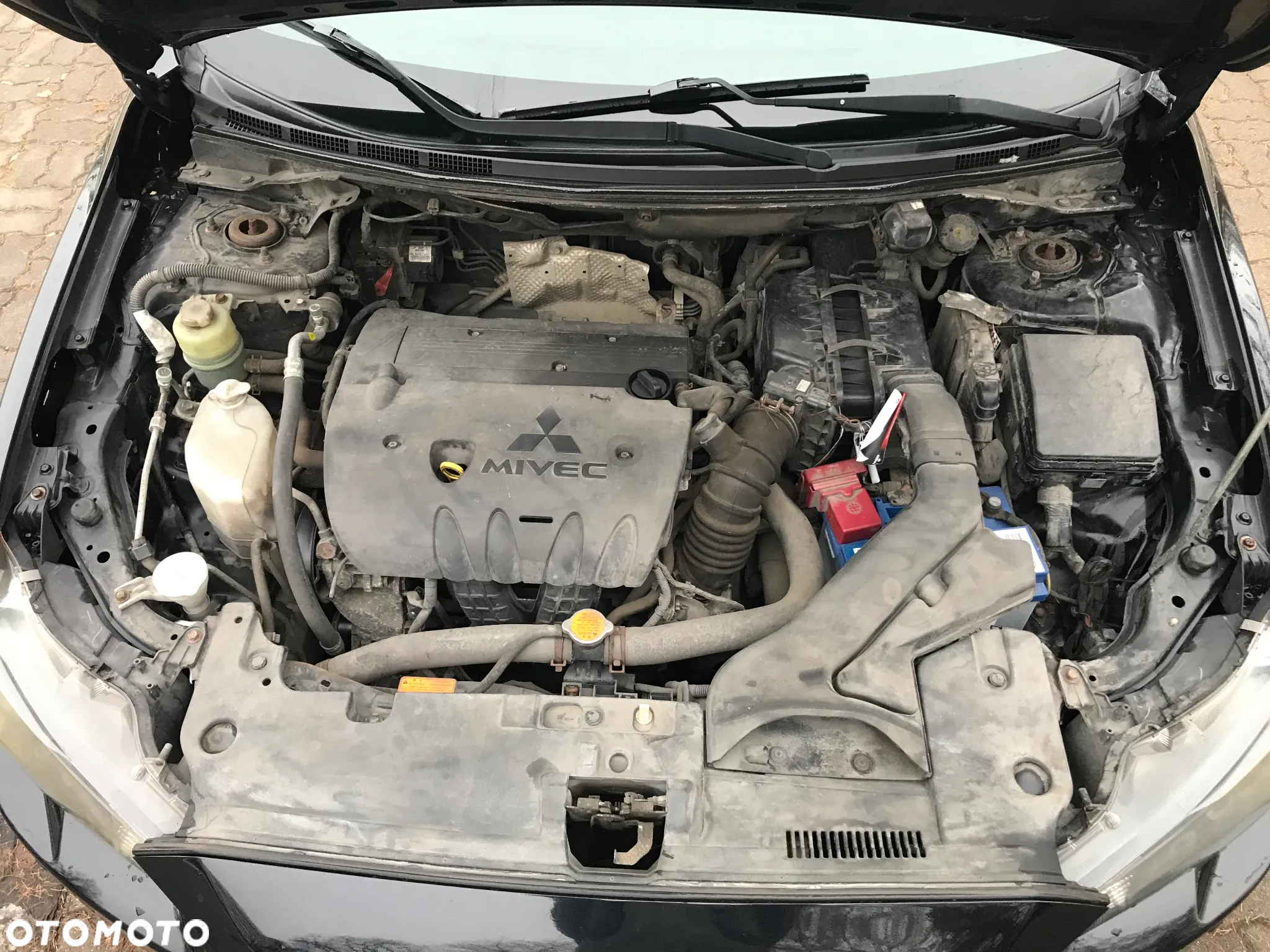 Mitsubishi Lancer 1.8 Invite - 5