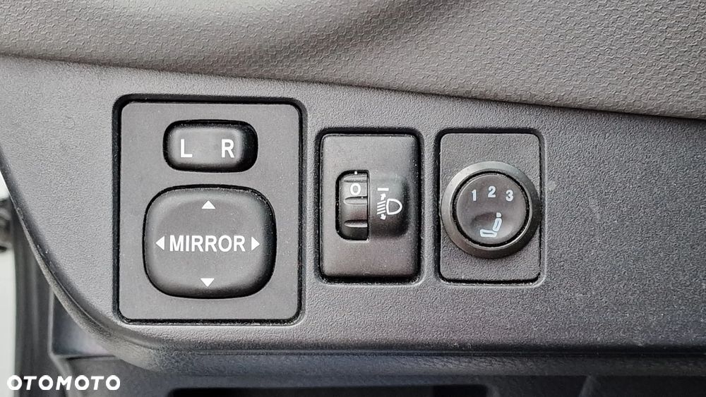 Toyota Yaris 1.5 VVT-i - 32
