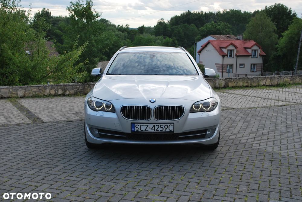 BMW Seria 5 520d - 12