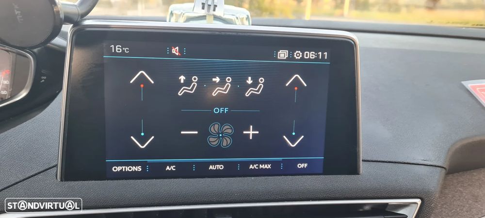 Peugeot 5008 BlueHDI 130 EAT8 Allure Business-Pack - 24