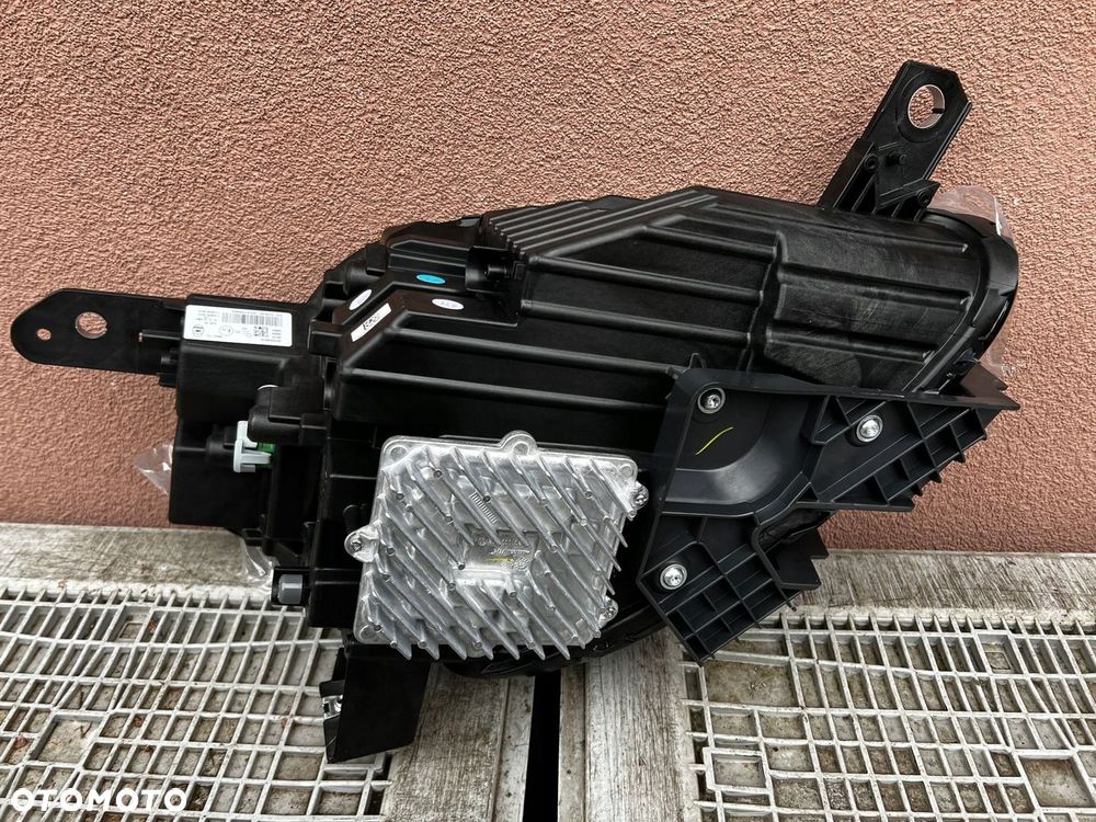 Lampa przednia MASERATI GRECALE FULL LED NOWA LEWA EUROPA ORYGINALNA AL - 6